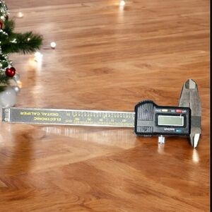 6" Electronic Digital Caliper From Harbor Freight